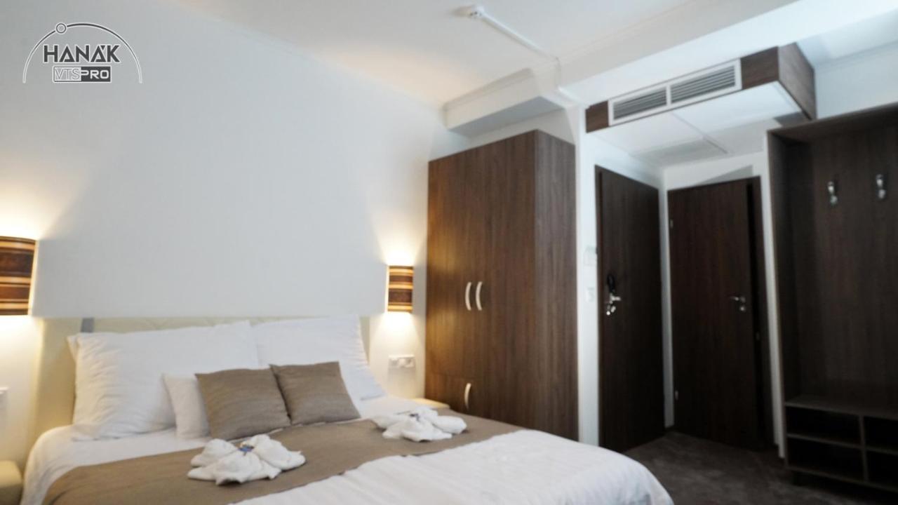 Nyíregyháza Hotel Irisz מראה חיצוני תמונה