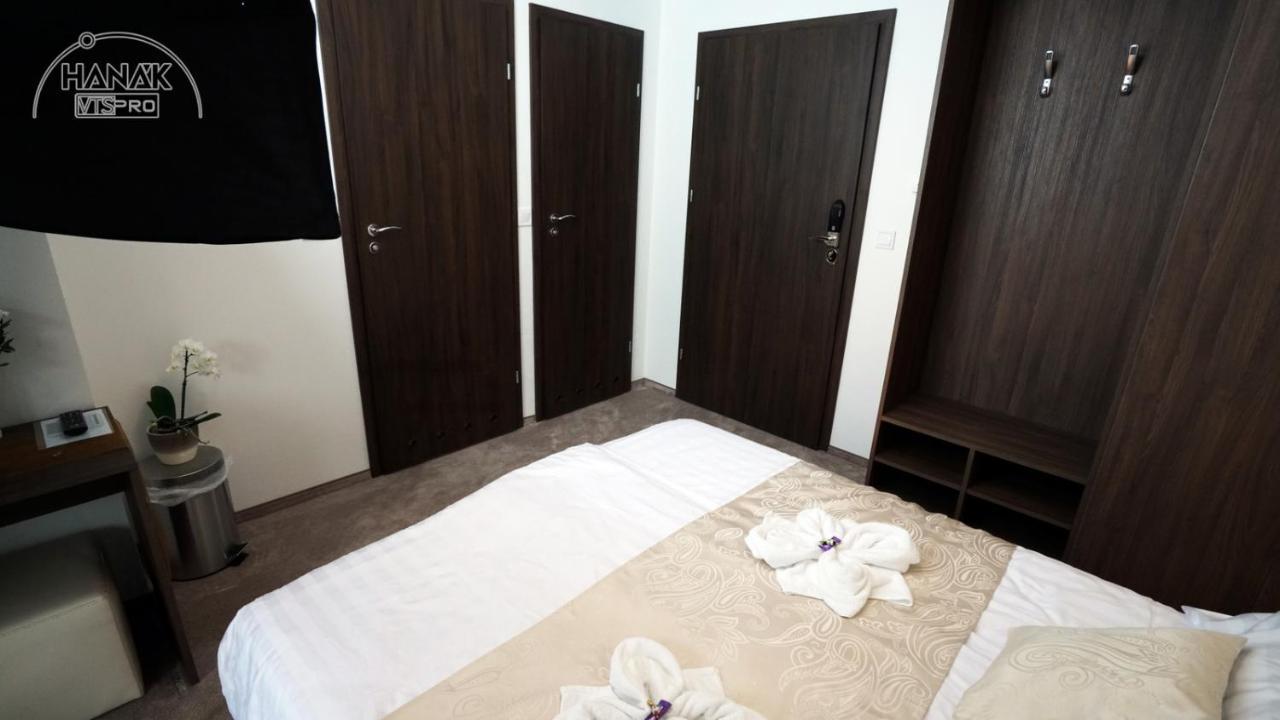 Nyíregyháza Hotel Irisz מראה חיצוני תמונה
