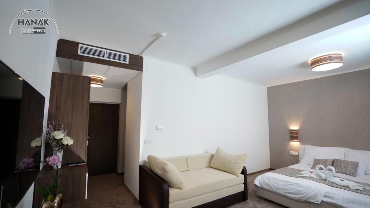 Nyíregyháza Hotel Irisz מראה חיצוני תמונה