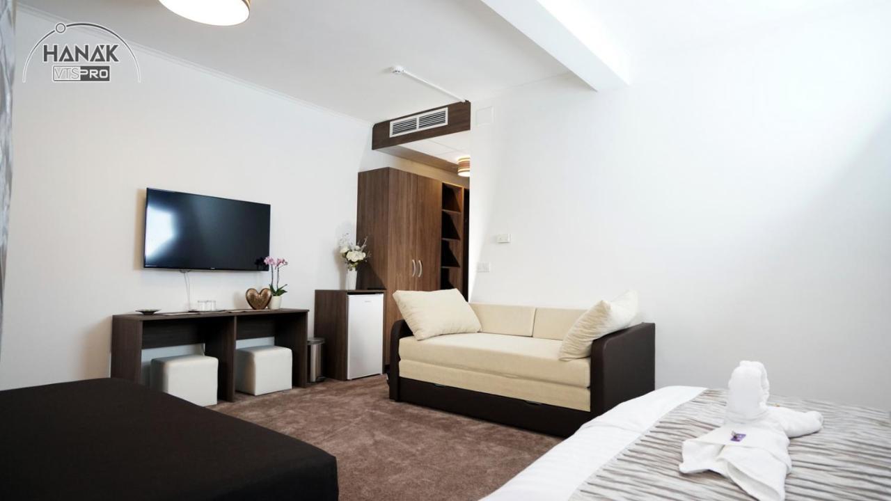 Nyíregyháza Hotel Irisz מראה חיצוני תמונה