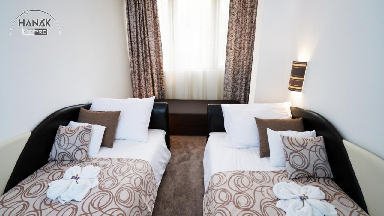 Nyíregyháza Hotel Irisz מראה חיצוני תמונה
